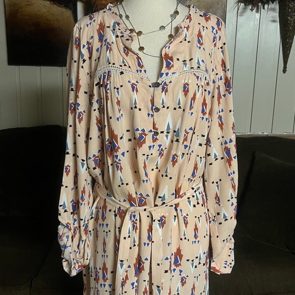 Dolan Left Coast Collection • Cream/Beige • X-Large • Aztec Design • Dress - Picture 6 of 16